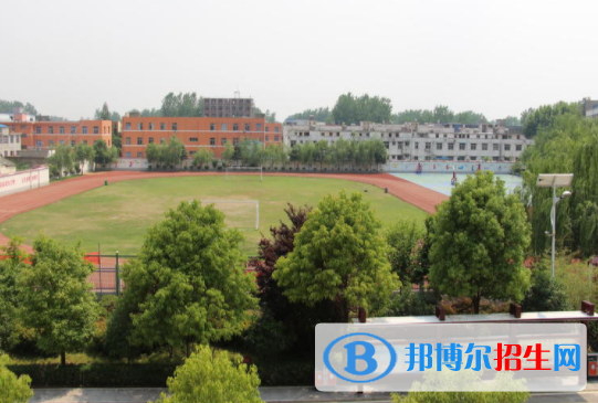 武定縣職業(yè)高級中學(xué)2022年報名條件、招生要求、招生對象