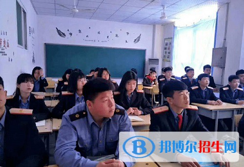 南京2022年鐵路學(xué)校什么專(zhuān)業(yè)適合男生
