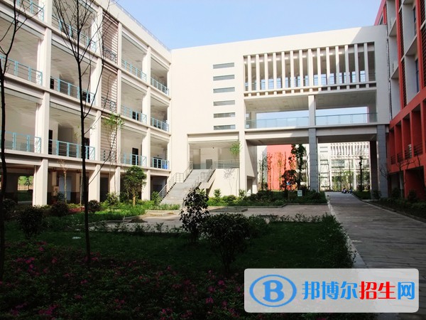 安平綜合職業(yè)技術(shù)學(xué)校2022年報名條件、招生要求、招生對象