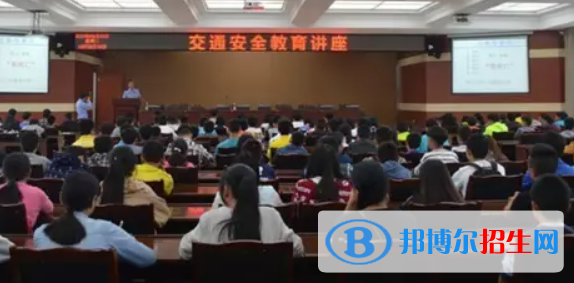 四川化工高級技工學校網(wǎng)站網(wǎng)址