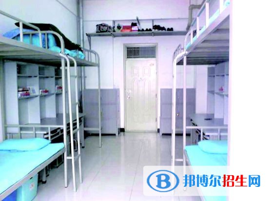 秦皇島渤?？萍贾械葘I(yè)學(xué)校2022年宿舍條件