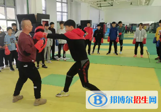 貴州體育運(yùn)動學(xué)校2022年學(xué)費(fèi)、收費(fèi)多少