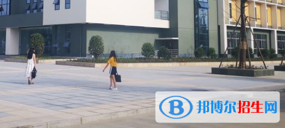 四川航天技師學(xué)院2022年學(xué)費(fèi)、收費(fèi)多少