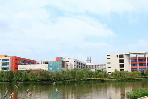 重慶工商職業(yè)學(xué)院怎么樣、好不好