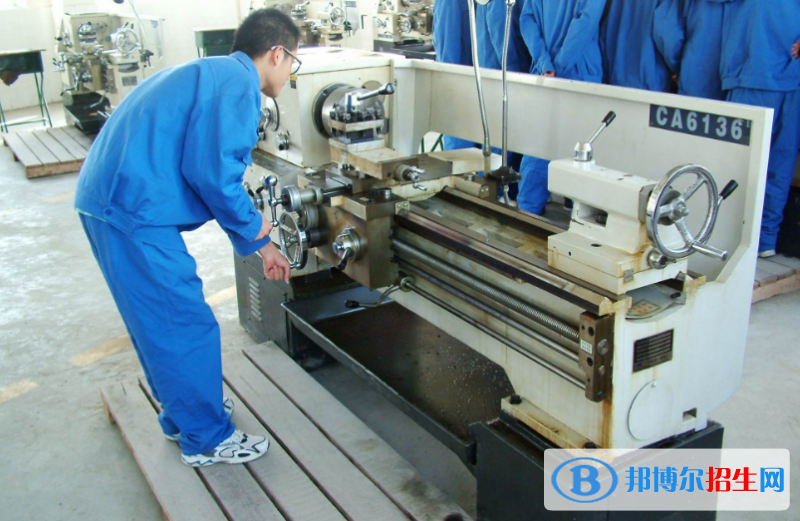 保定蓮池第二職教中心2022年報(bào)名條件、招生要求、招生對象