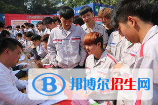 蘭州2022年男生初中畢業(yè)上汽修學校