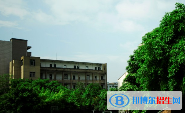 重慶永川職業(yè)教育中心2022年報名條件、招生要求、招生對象