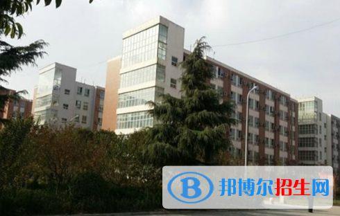 石家莊華師經(jīng)濟(jì)管理中等專業(yè)學(xué)校怎么樣、好不好