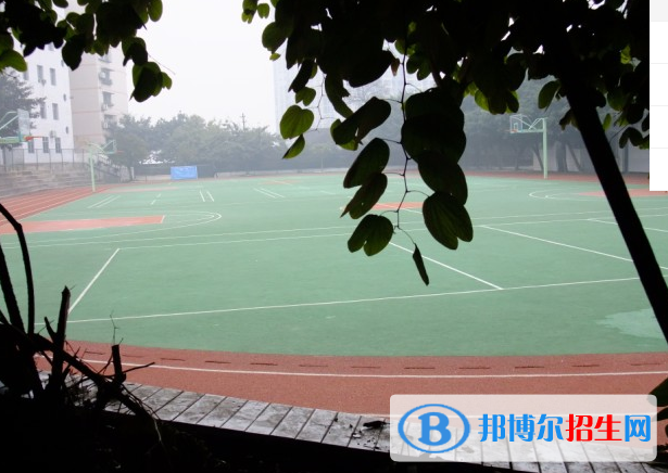 重慶市墊江縣職業(yè)教育中心2022年報(bào)名條件、招生要求、招生對(duì)象