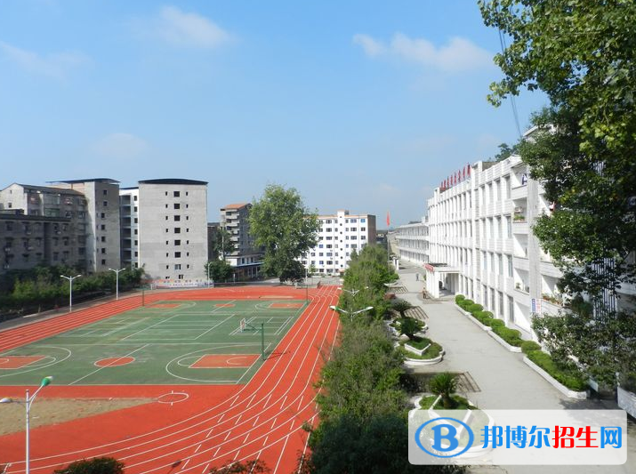 重慶市墊江縣第二職業(yè)中學(xué)校2022年報(bào)名條件、招生要求、招生對(duì)象