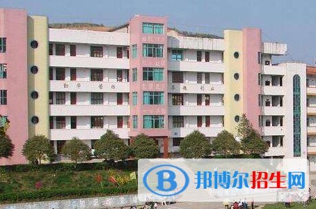 麻江中等職業(yè)技術(shù)學(xué)校2022年學(xué)費(fèi)、收費(fèi)多少