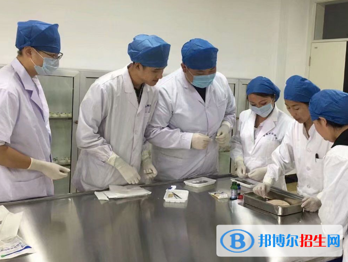 甘肅2022年男生上衛(wèi)校學什么好
