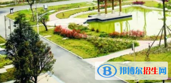 成都2022年汽修學(xué)校要讀幾年