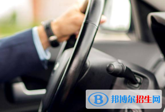 杭州2022年讀汽修學校有哪些專業(yè)