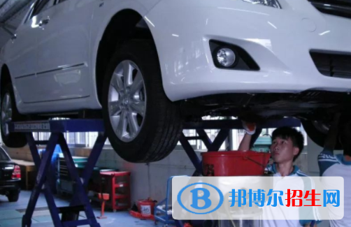 杭州2022年男生讀汽修學校怎么樣