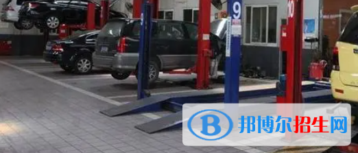 成都2022年男生讀汽修學校怎么樣