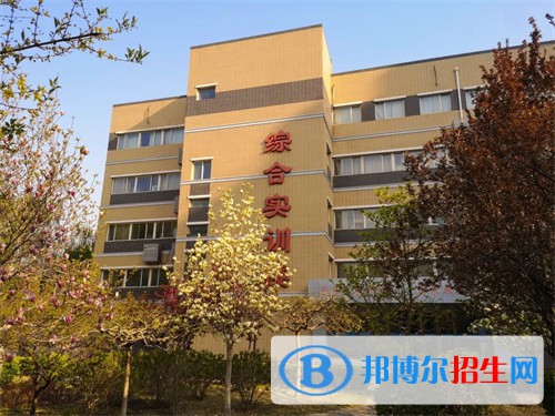 北京自動化工程學(xué)校2022年招生辦聯(lián)系電話