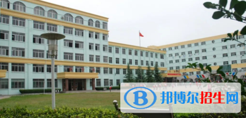 山東濟(jì)寧衛(wèi)生學(xué)校2022年招生簡(jiǎn)章
