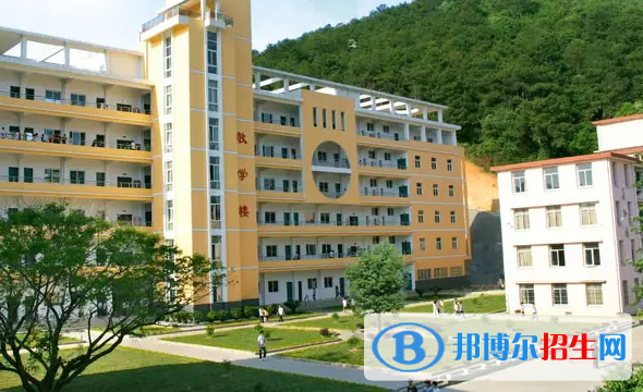 鄭州綠業(yè)信息中等專業(yè)學(xué)校2022年報(bào)名條件、招生要求、招生對象