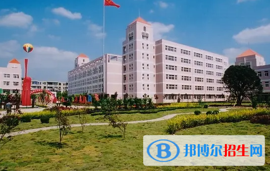 開封市中醫(yī)藥學(xué)校2022年報名條件、招生要求、招生對象