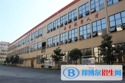 四川科華高級(jí)技工學(xué)校怎么樣、好不好
