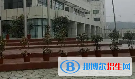 淅川電子中等職業(yè)學(xué)校2022年報(bào)名條件、招生要求、招生對(duì)象