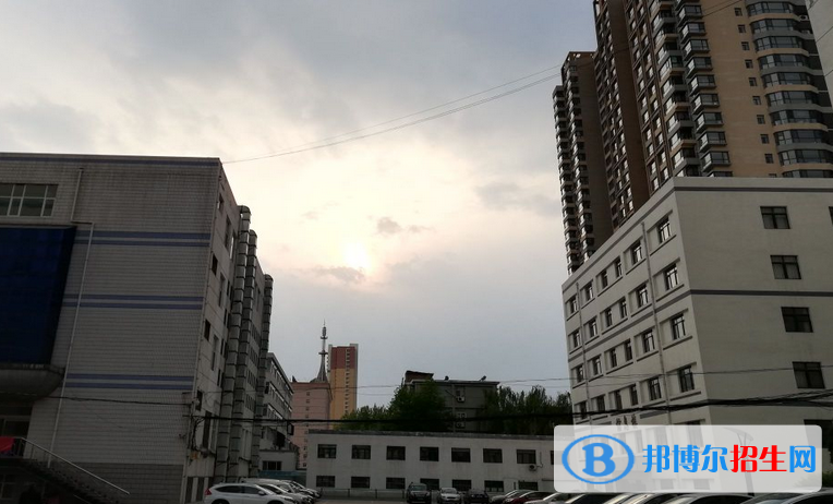 山西貿(mào)易學(xué)校2022年學(xué)費(fèi)、收費(fèi)多少