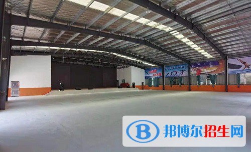 漢壽縣飛翔職業(yè)技術(shù)學(xué)校2022年報(bào)名條件、招生要求、招生對(duì)象