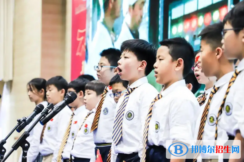  北京新府學外國語學?？孔V嗎