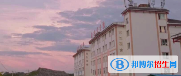 黔東南州應(yīng)用技術(shù)學(xué)校2022年報(bào)名條件、招生要求、招生對(duì)象