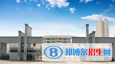 重慶2022年中專建筑學(xué)?？梢钥即髮? width=