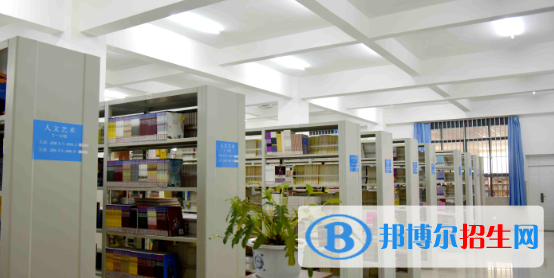 昆明衛(wèi)生職業(yè)學(xué)院2022年報名條件、招生要求、招生對象