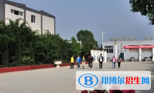 成都2023年上鐵路學校好嗎