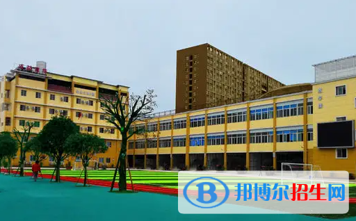 成都2023年讀鐵路學(xué)校哪個(gè)好
