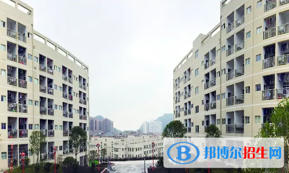 貴州2023年初中生報什么電子商務(wù)學(xué)校好