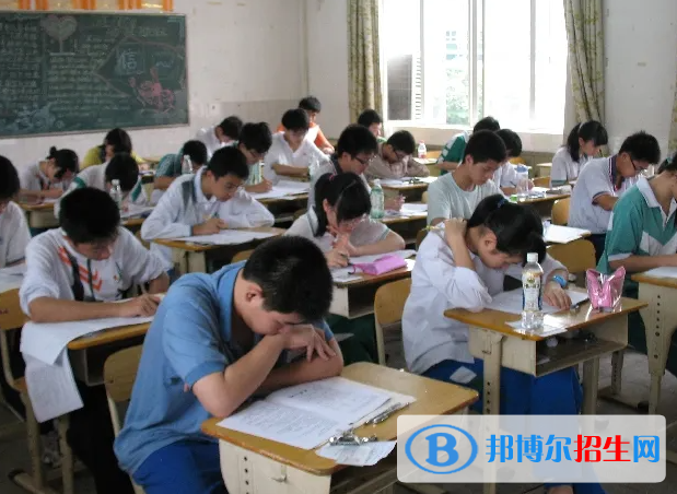 2022年吉林高考分?jǐn)?shù)線公布（一本、二本、?？疲? width=