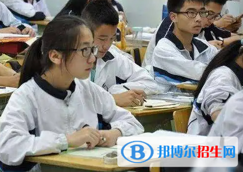 2022年河北高考分?jǐn)?shù)線公布（本科、?？疲? width=