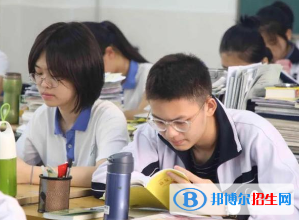 2022年湖南高考?？品謹?shù)線公布（物理+歷史）