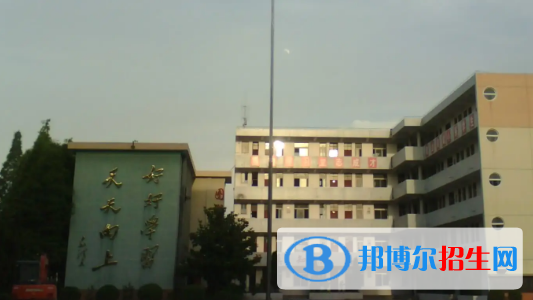  安徽2023年男生上什么汽修學校比較好