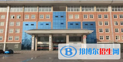  安徽2023年男生可以讀汽修學校嗎