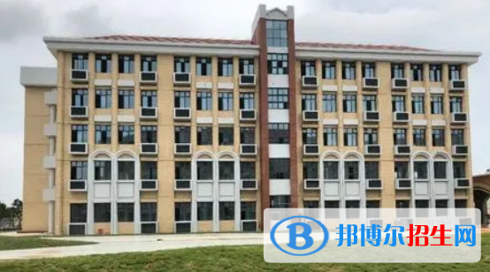 防城港重點高中學(xué)校有哪些（2022-2023）