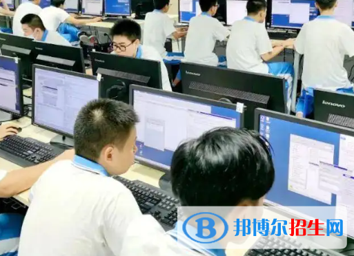 廣西2023年現(xiàn)在計算機(jī)學(xué)校學(xué)啥好