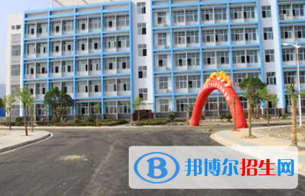 廣西2023年上啥計算機學(xué)校好