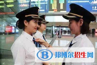 成都2023年讀鐵路學(xué)?？梢钥即髮W(xué)嗎