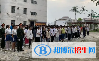 廣西2023年初中生可以學(xué)計(jì)算機(jī)學(xué)校嗎