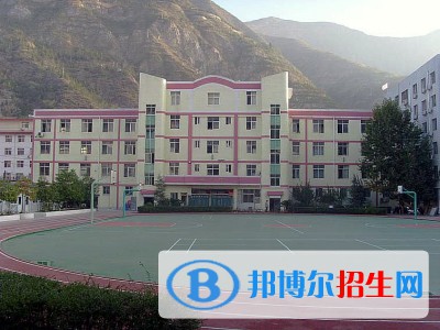 蘭州2023年衛(wèi)校和中專(zhuān)有哪些區(qū)別