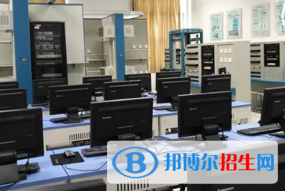 廣西2023年計算機學(xué)校學(xué)什么專業(yè)