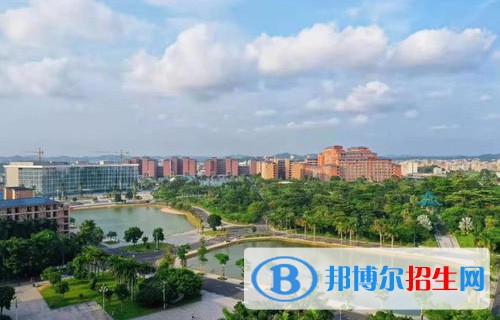 四川2023年職業(yè)中專有哪些計(jì)算機(jī)學(xué)校