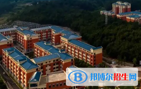 貴陽中考物理滿分總分(滿分）是多少（附貴陽中考成績(jī)查詢?nèi)肟冢? width=
