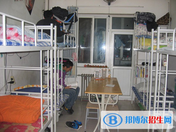 北京經(jīng)濟管理職業(yè)學(xué)院宿舍條件怎么樣？有空調(diào)嗎（附宿舍照片）